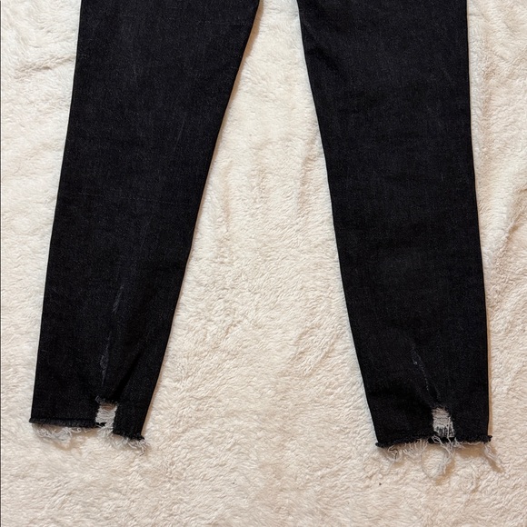 Classic Black Skinny Jeans for Women - Picture 6 of 8